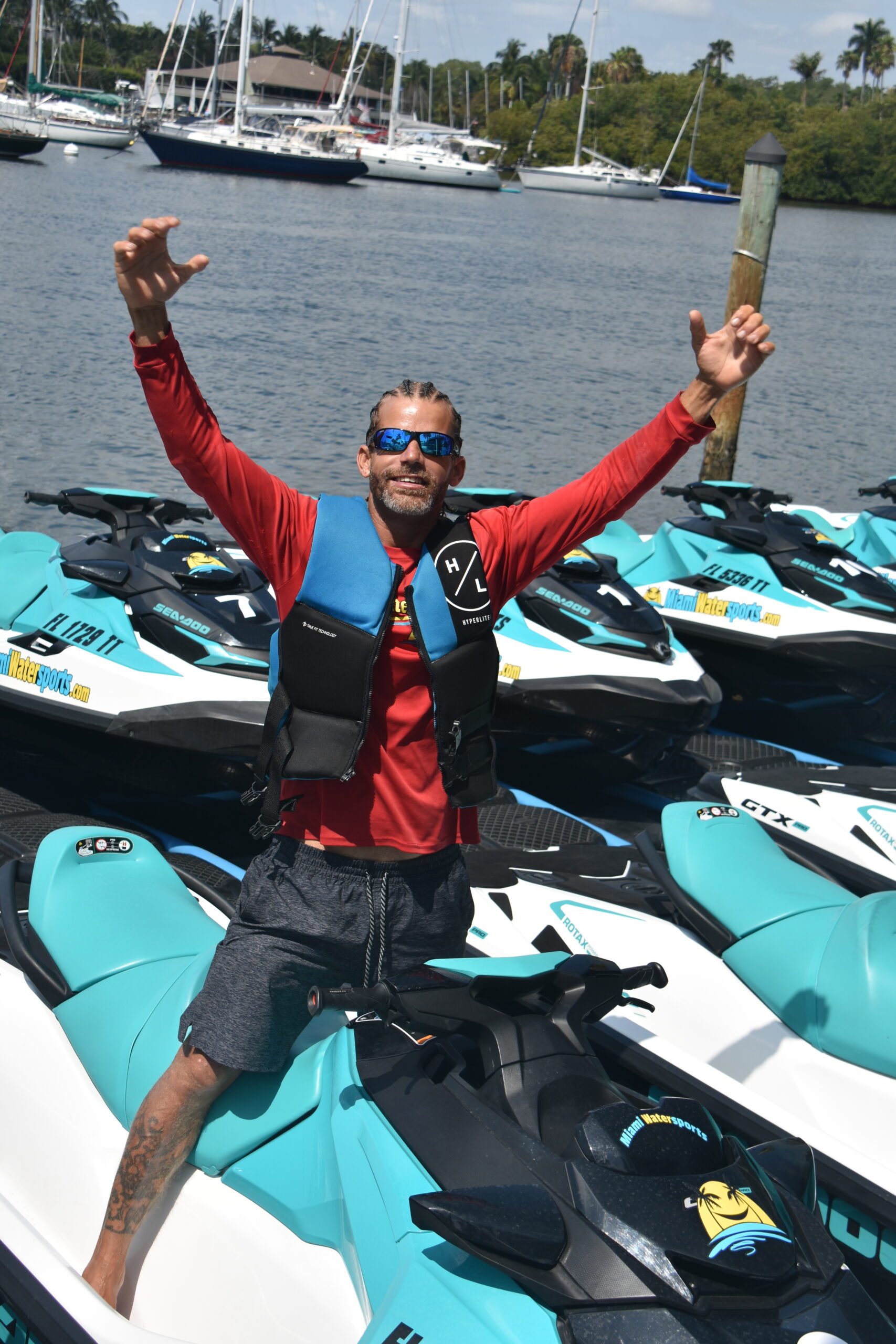 Miami Parasail team member